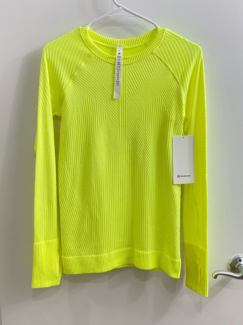 Lululemon Rest Less Pullover Neon Yellow Size 8 💛